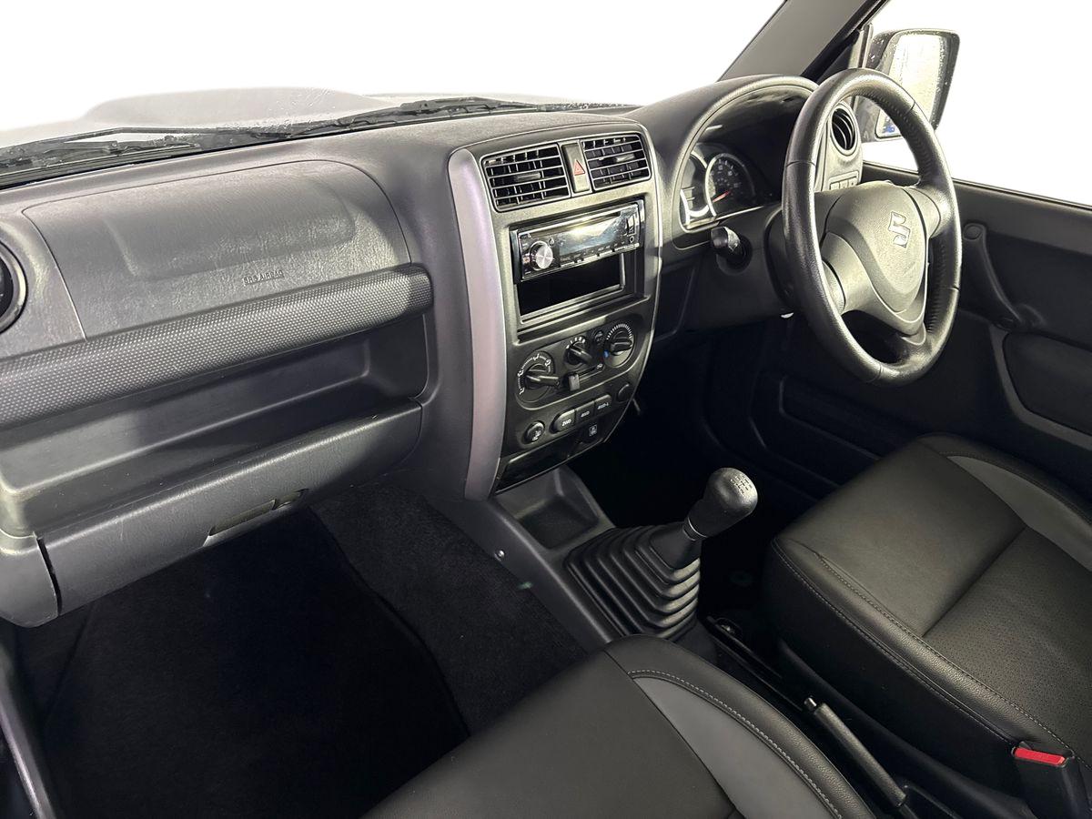 Used Suzuki Jimny 2017 for sale - 77079059: Photo 18