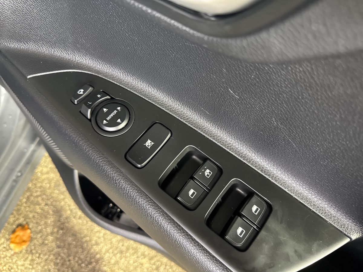 Used Kia Rio 2023 for sale - 76602920: Photo 24