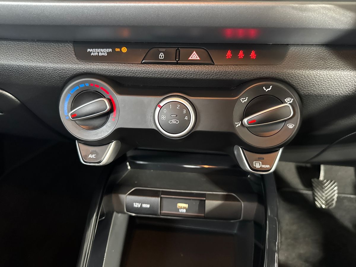 Used Kia Rio 2023 for sale - 76602920: Photo 26