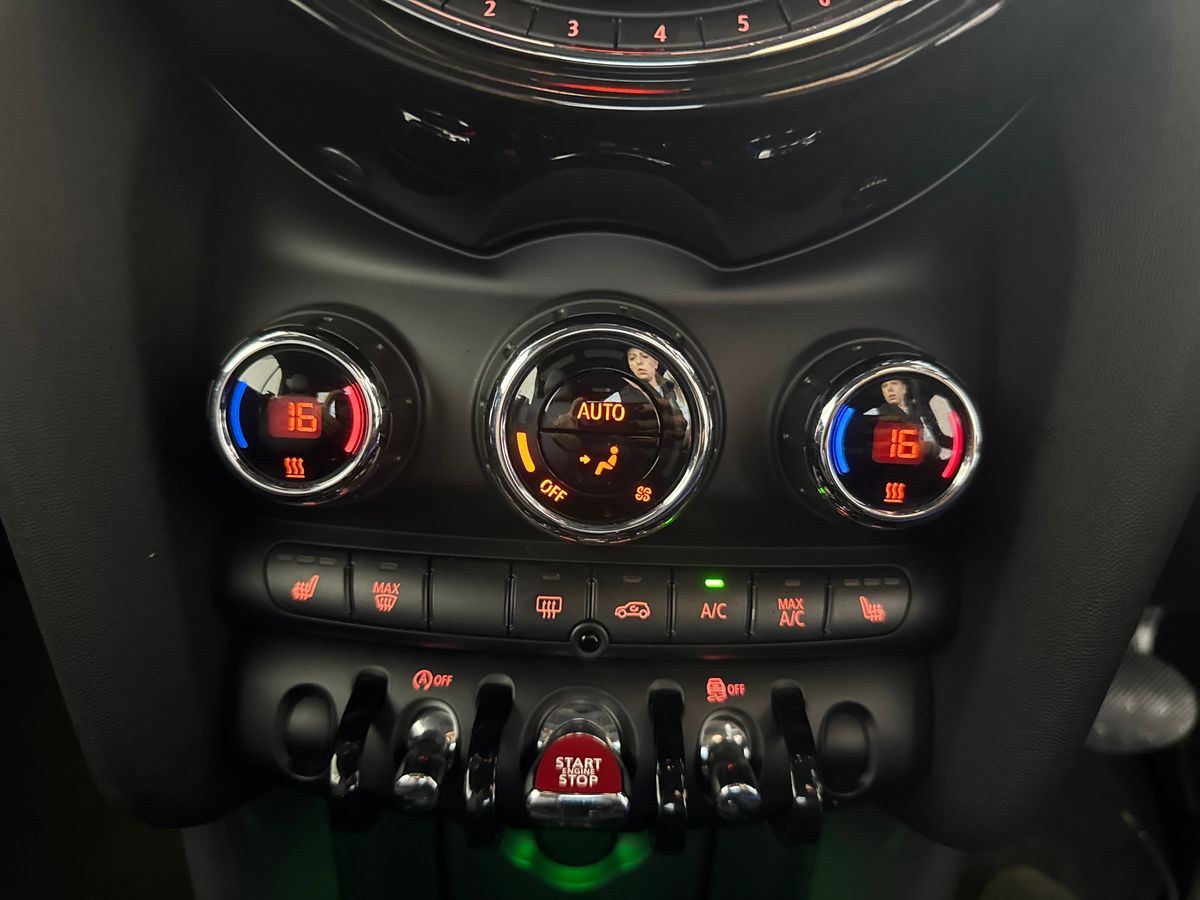 Used MINI Convertible 2020 for sale - 76168559: Photo 26