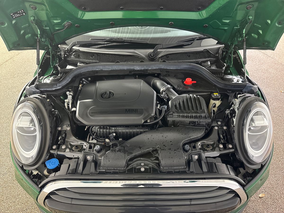 Used MINI Convertible 2020 for sale - 76168559: Photo 33
