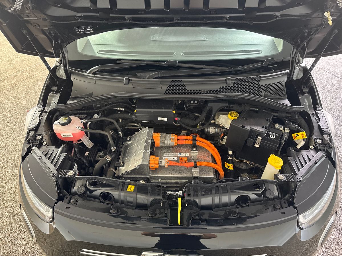 Vehicle 33