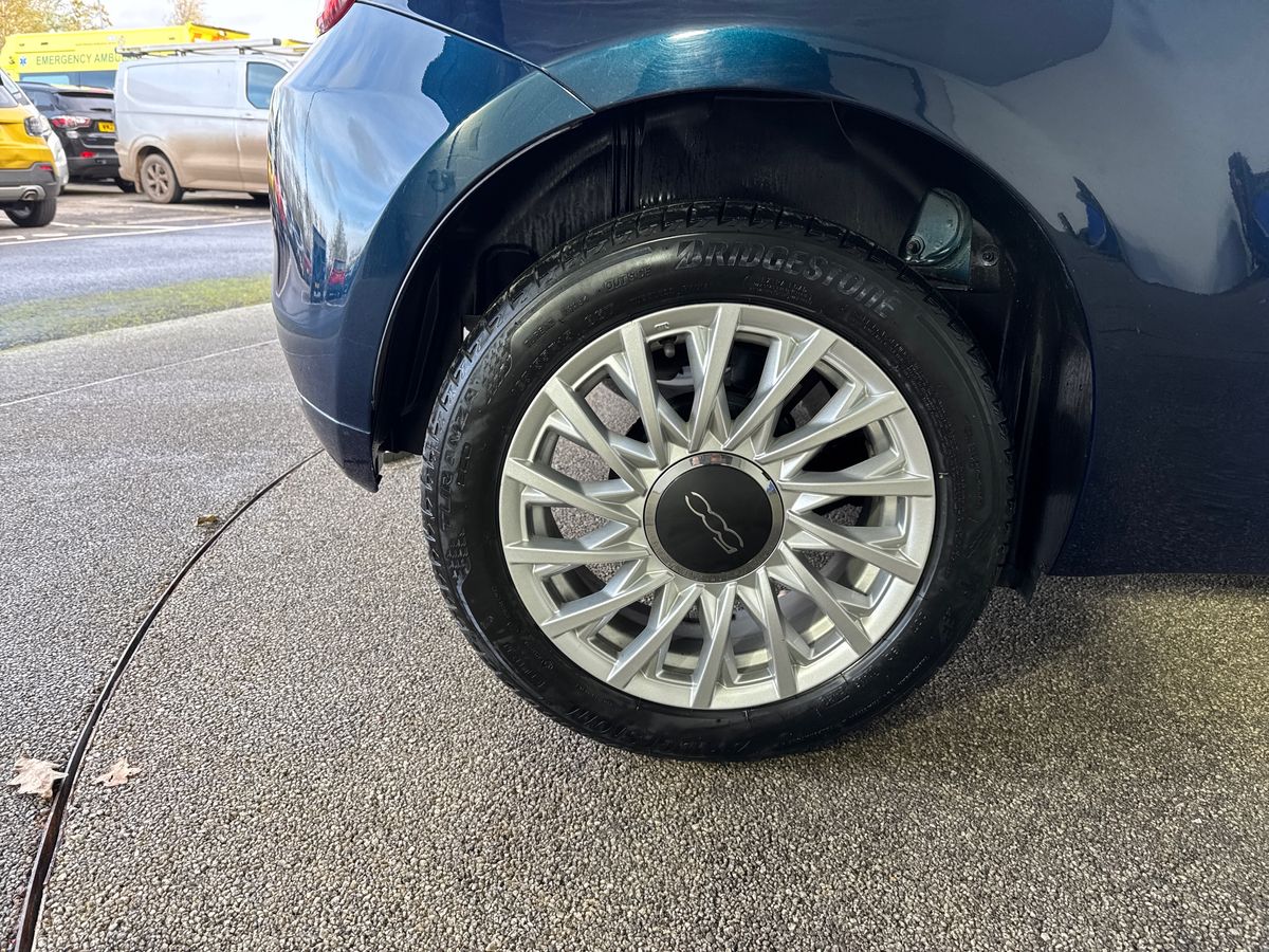 Used Fiat 500 2023 for sale - 76921677: Photo 11