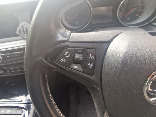 Used Vauxhall Insignia 2018 for sale - 75604137: Photo 18
