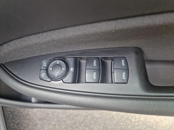 Used Vauxhall Insignia 2018 for sale - 75604137: Photo 24