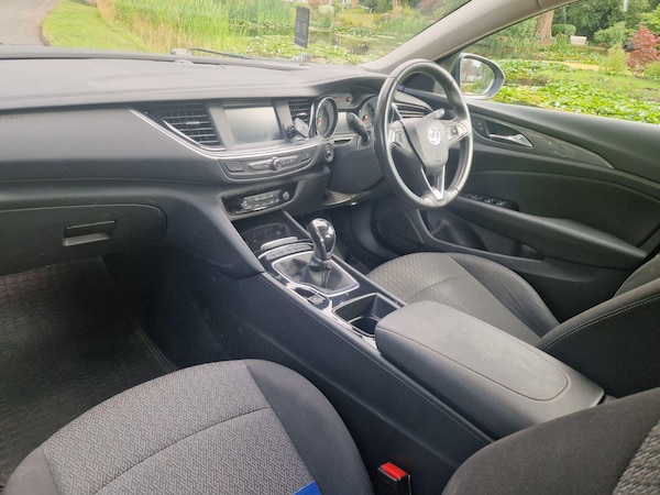 Used Vauxhall Insignia 2018 for sale - 75604137: Photo 46