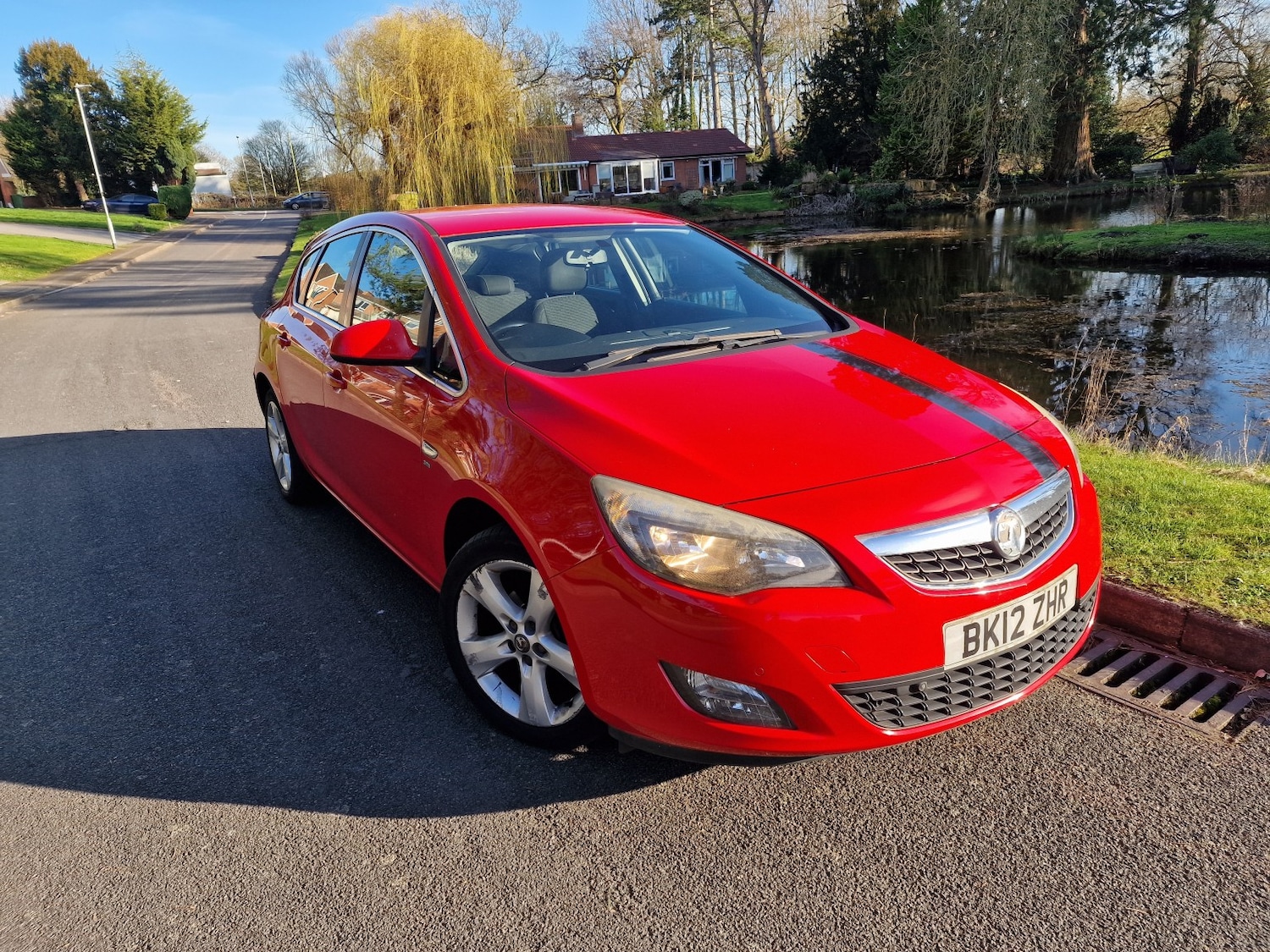 Used Vauxhall Astra 2012 for sale - 77729553: Photo 2