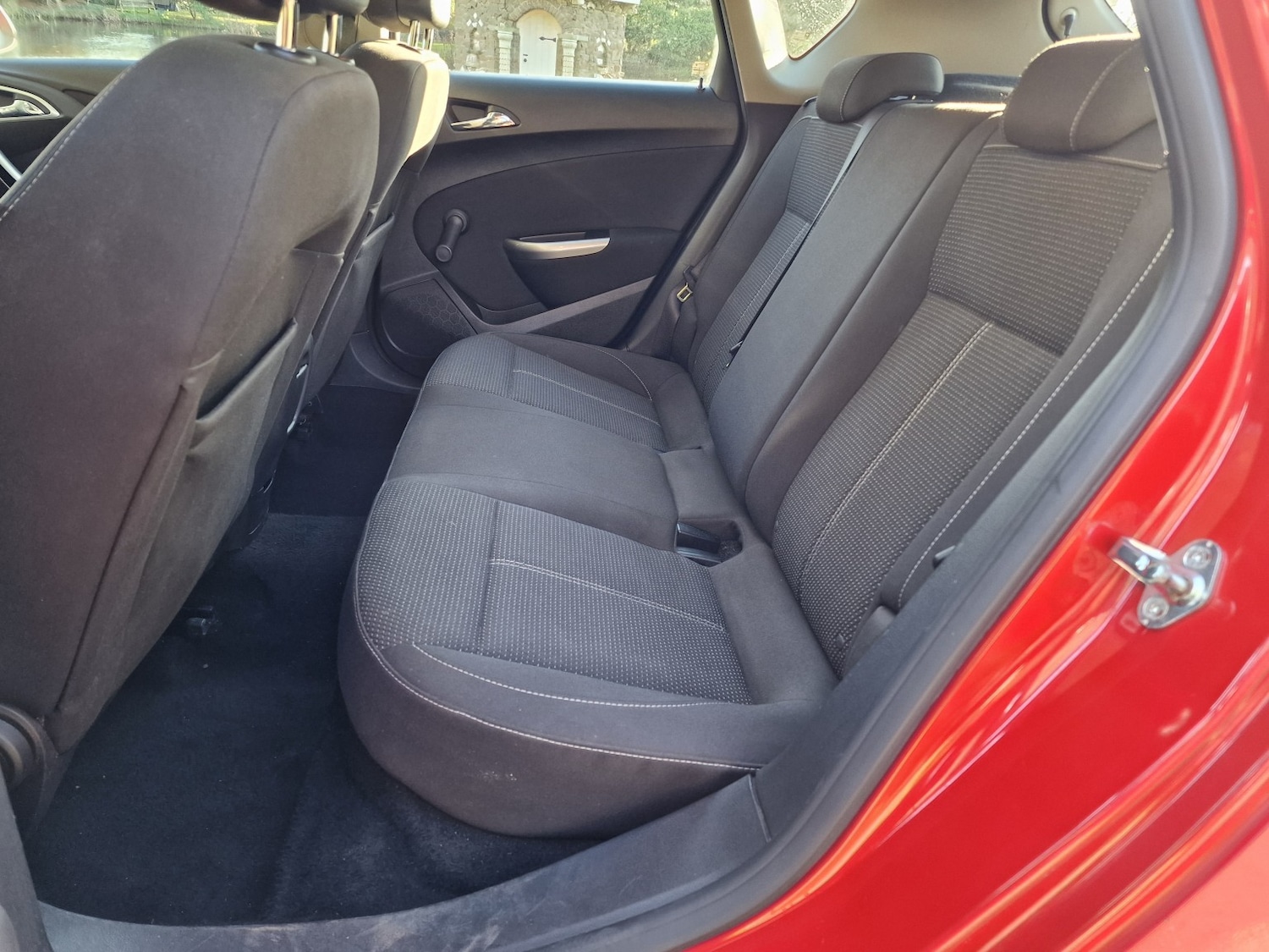 Used Vauxhall Astra 2012 for sale - 77729553: Photo 29