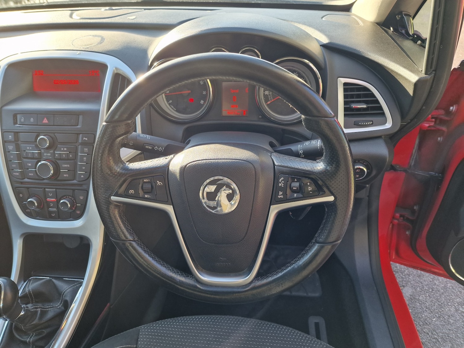 Used Vauxhall Astra 2012 for sale - 77729553: Photo 6