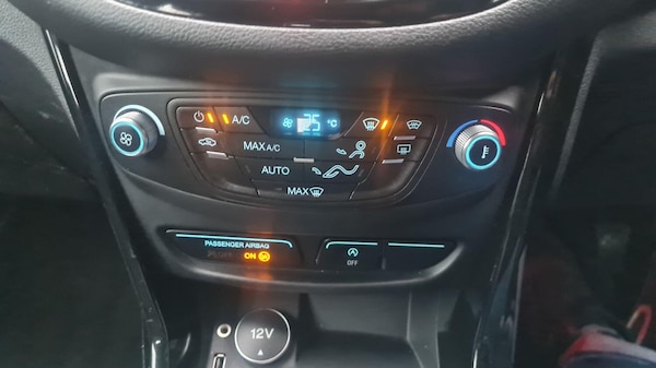 Used Ford B-MAX 2015 for sale - 73200744: Photo 28