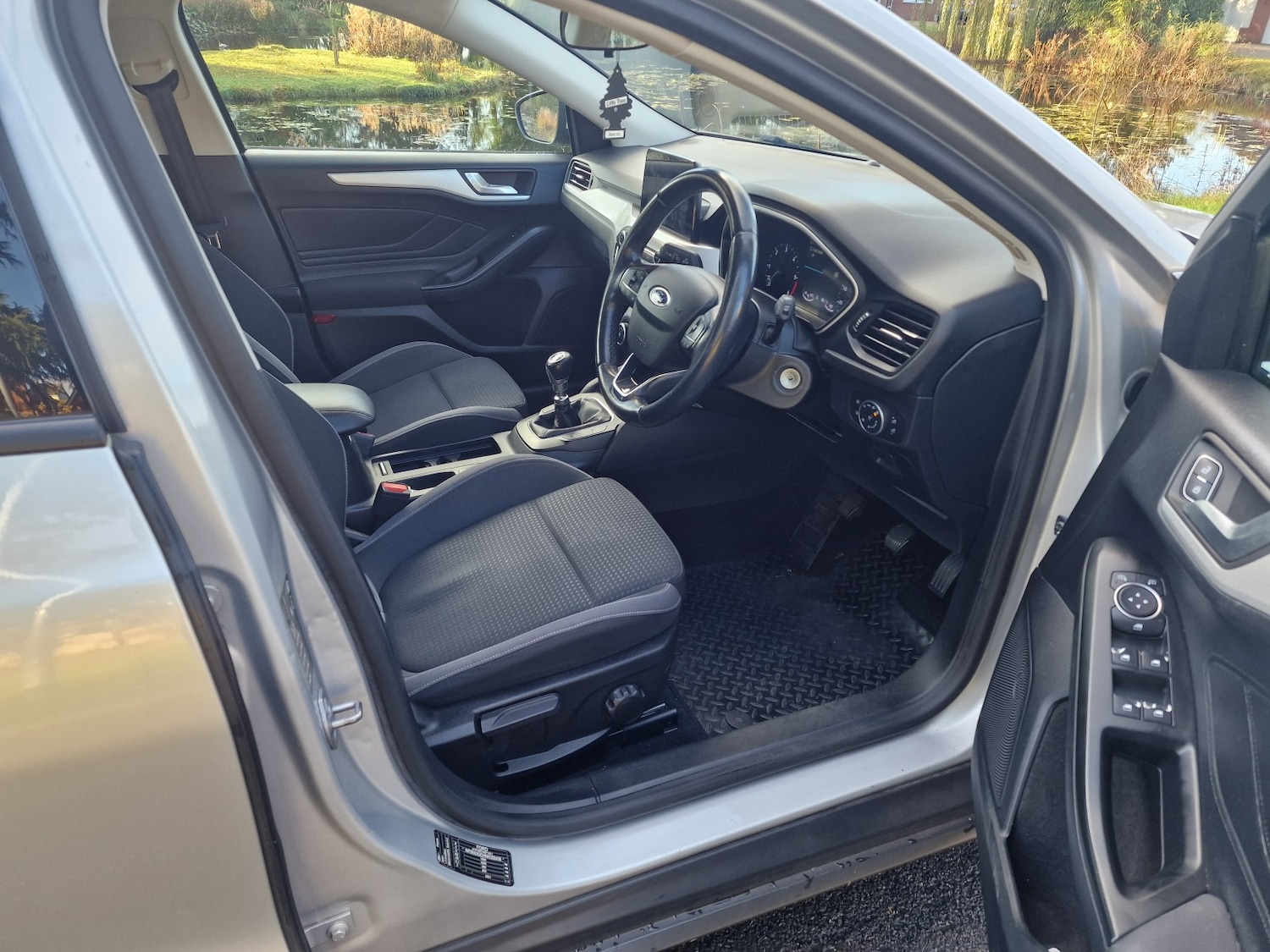 Used Ford Focus 2019 for sale - 76706164: Photo 7