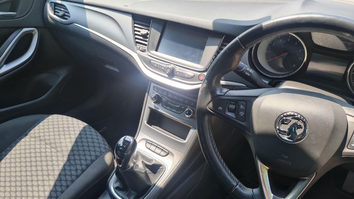 Used Vauxhall Astra 2019 for sale - 76793499: Photo 24