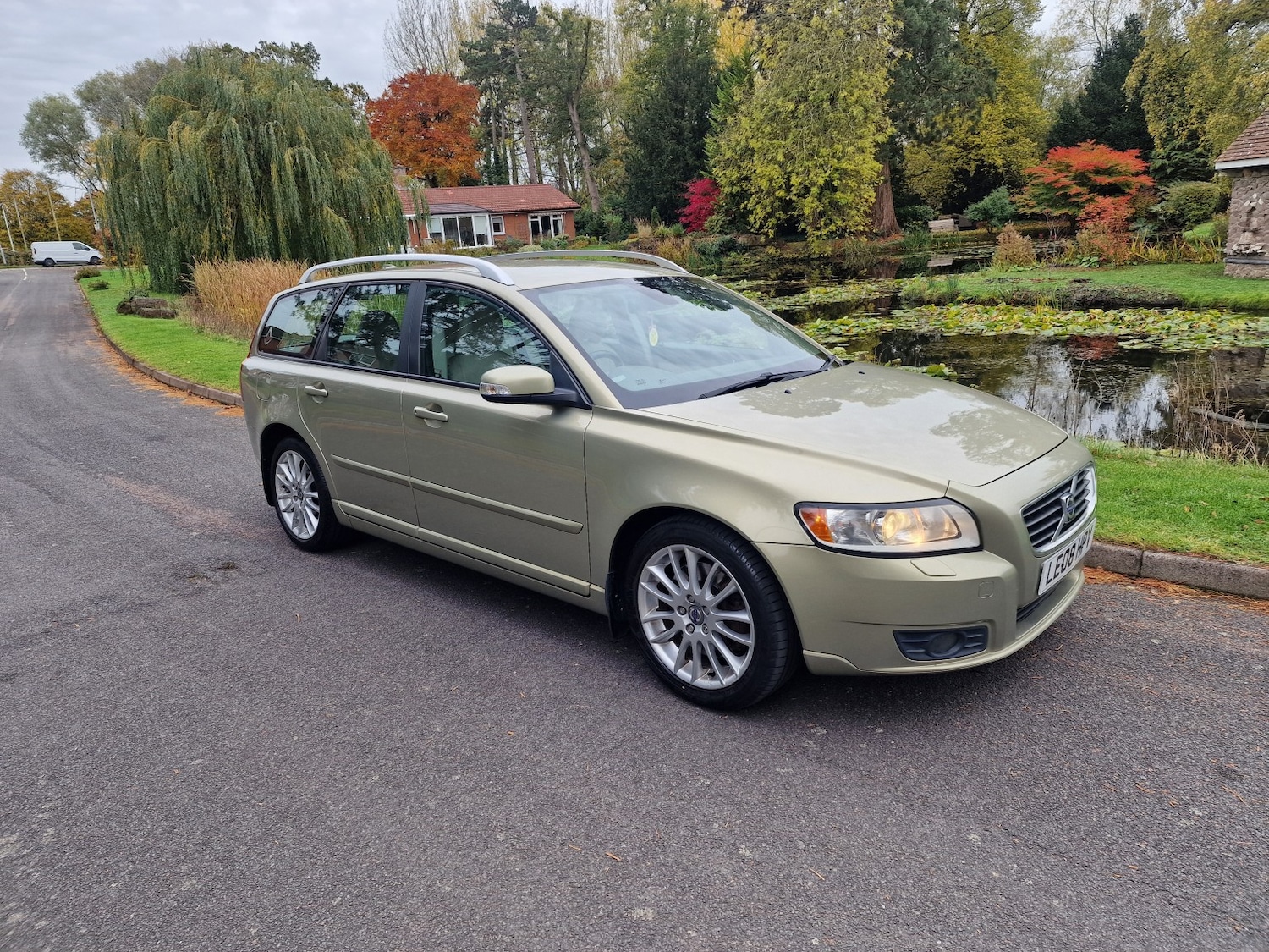 Used Volvo V50 2008 for sale - 76436372: Photo 12