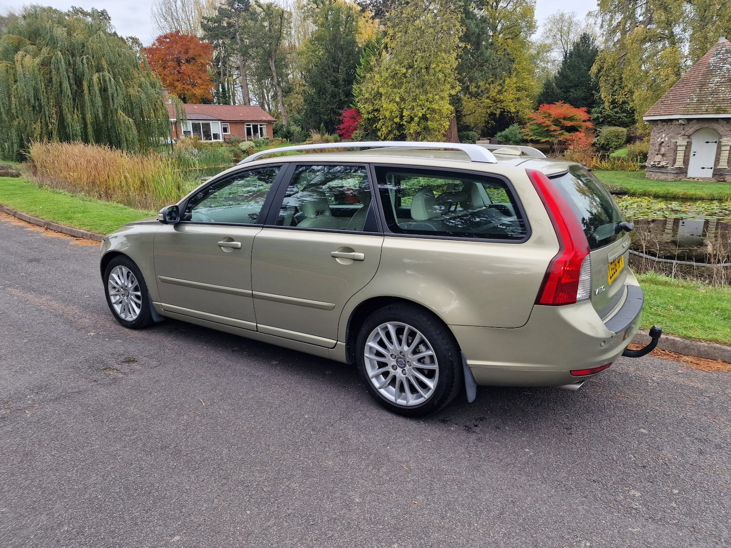 Used Volvo V50 2008 for sale - 76436372: Photo 21