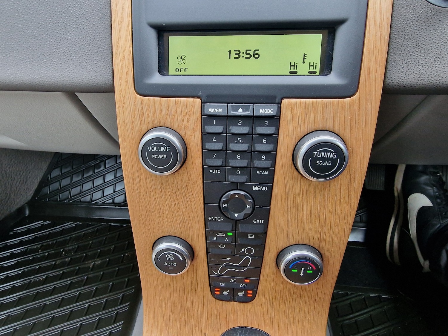 Used Volvo V50 2008 for sale - 76436372: Photo 26