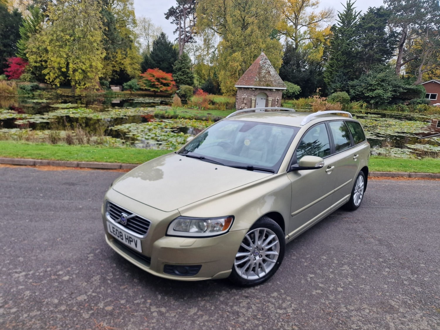 Used Volvo V50 2008 for sale - 76436372: Photo 45