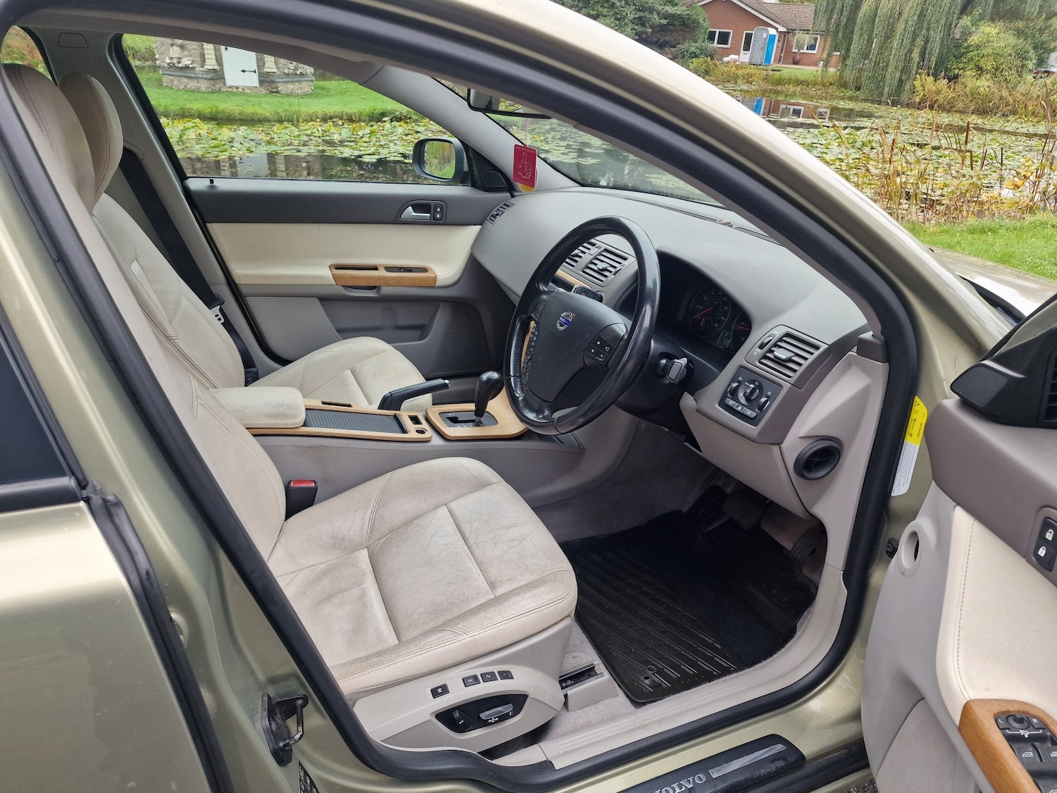 Used Volvo V50 2008 for sale - 76436372: Photo 7