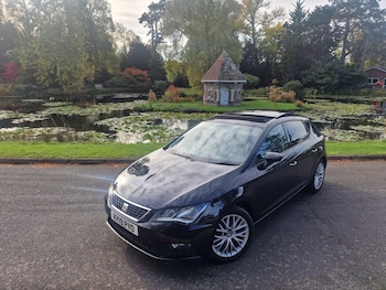 Used SEAT Leon 2019 for sale - 76402184: Photo