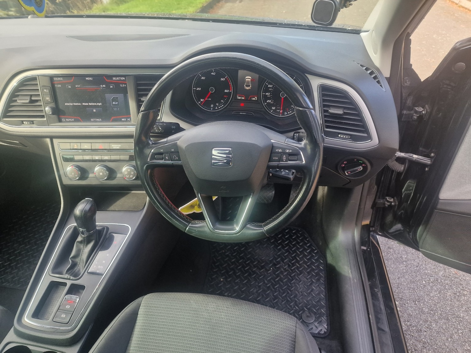 Used SEAT Leon 2019 for sale - 76402184: Photo 6