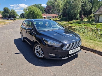 Used Ford Focus 2016 for sale - 75091617: Photo