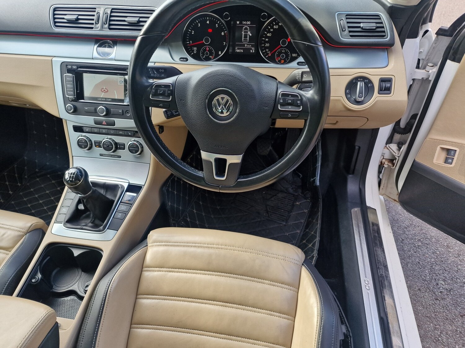 Used Volkswagen CC 2013 for sale - 77501519: Photo 27
