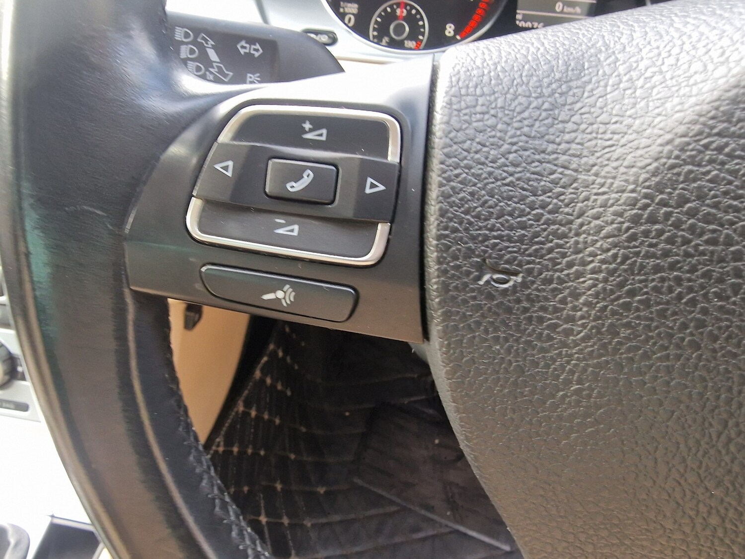 Used Volkswagen CC 2013 for sale - 77501519: Photo 29