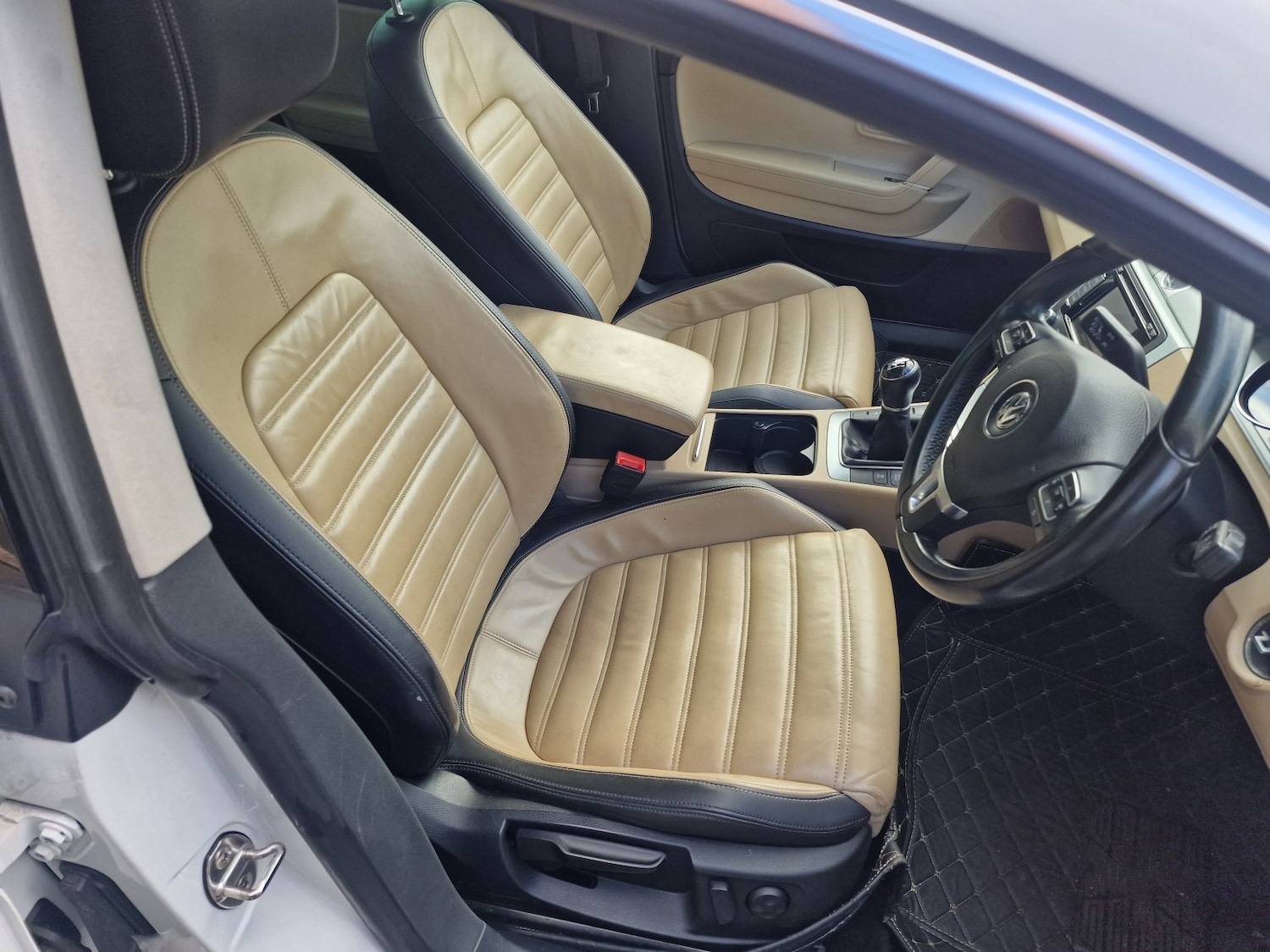 Used Volkswagen CC 2013 for sale - 77501519: Photo 6