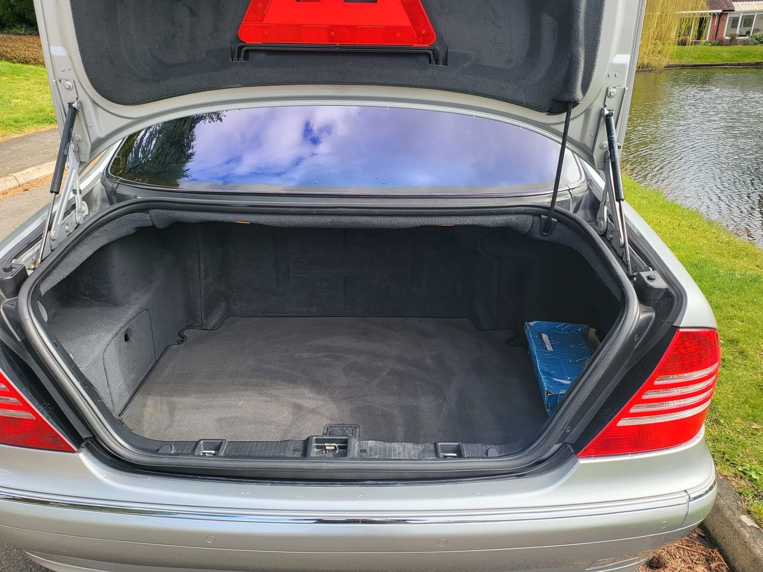 Vehicle 29