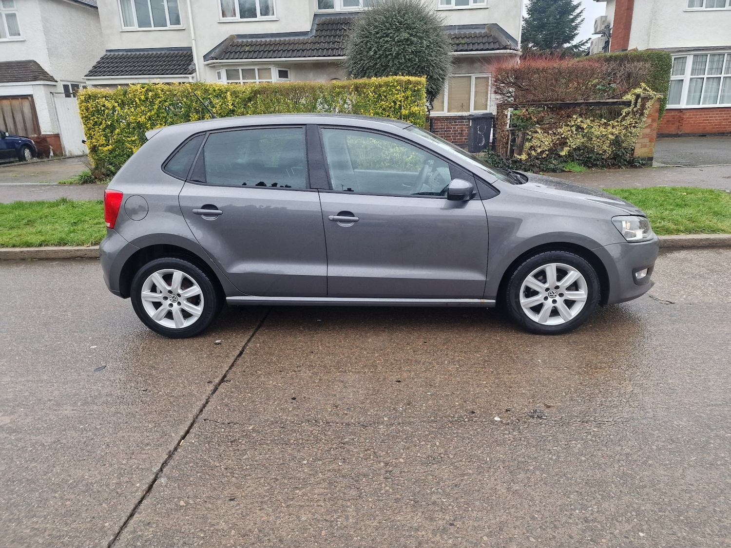 Used Volkswagen Polo 2013 for sale - 77282719: Photo 2