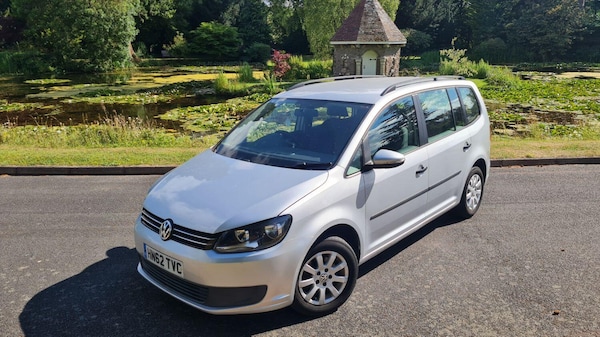 Used Volkswagen Touran 2012 for sale - 75053608: Photo 1