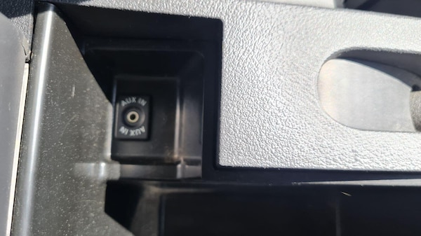 Used Volkswagen Touran 2012 for sale - 75053608: Photo 24
