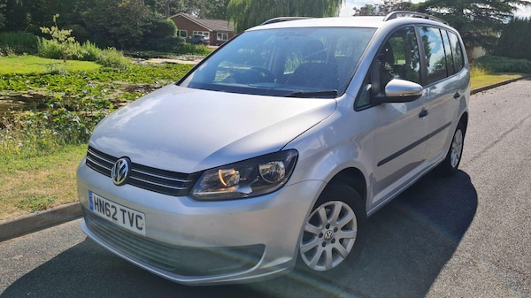 Used Volkswagen Touran 2012 for sale - 75053608: Photo 3