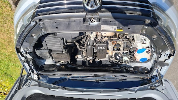 Used Volkswagen Touran 2012 for sale - 75053608: Photo 9