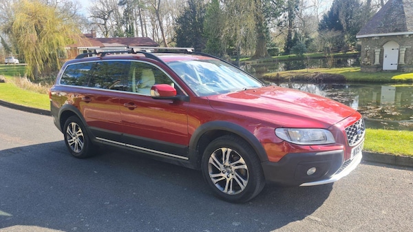 Used Volvo XC70 2015 for sale - 74145954: Photo 11