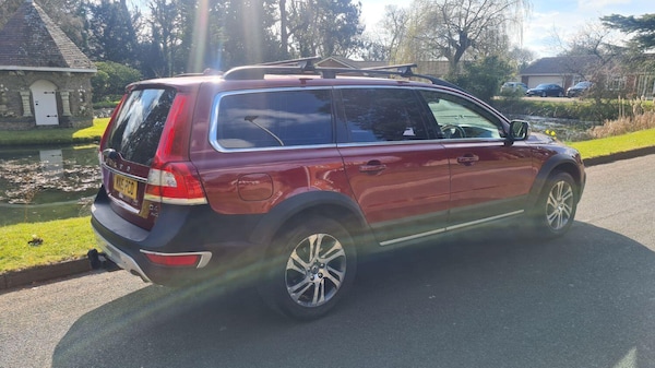 Used Volvo XC70 2015 for sale - 74145954: Photo 14