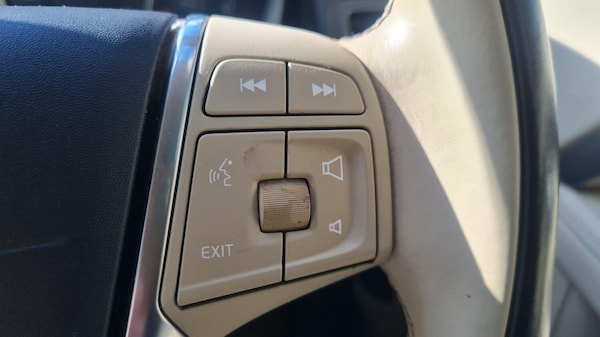 Used Volvo XC70 2015 for sale - 74145954: Photo 27