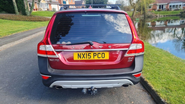 Used Volvo XC70 2015 for sale - 74145954: Photo 37