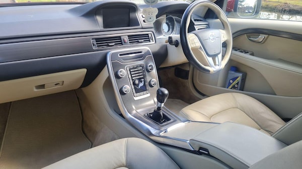 Used Volvo XC70 2015 for sale - 74145954: Photo 6