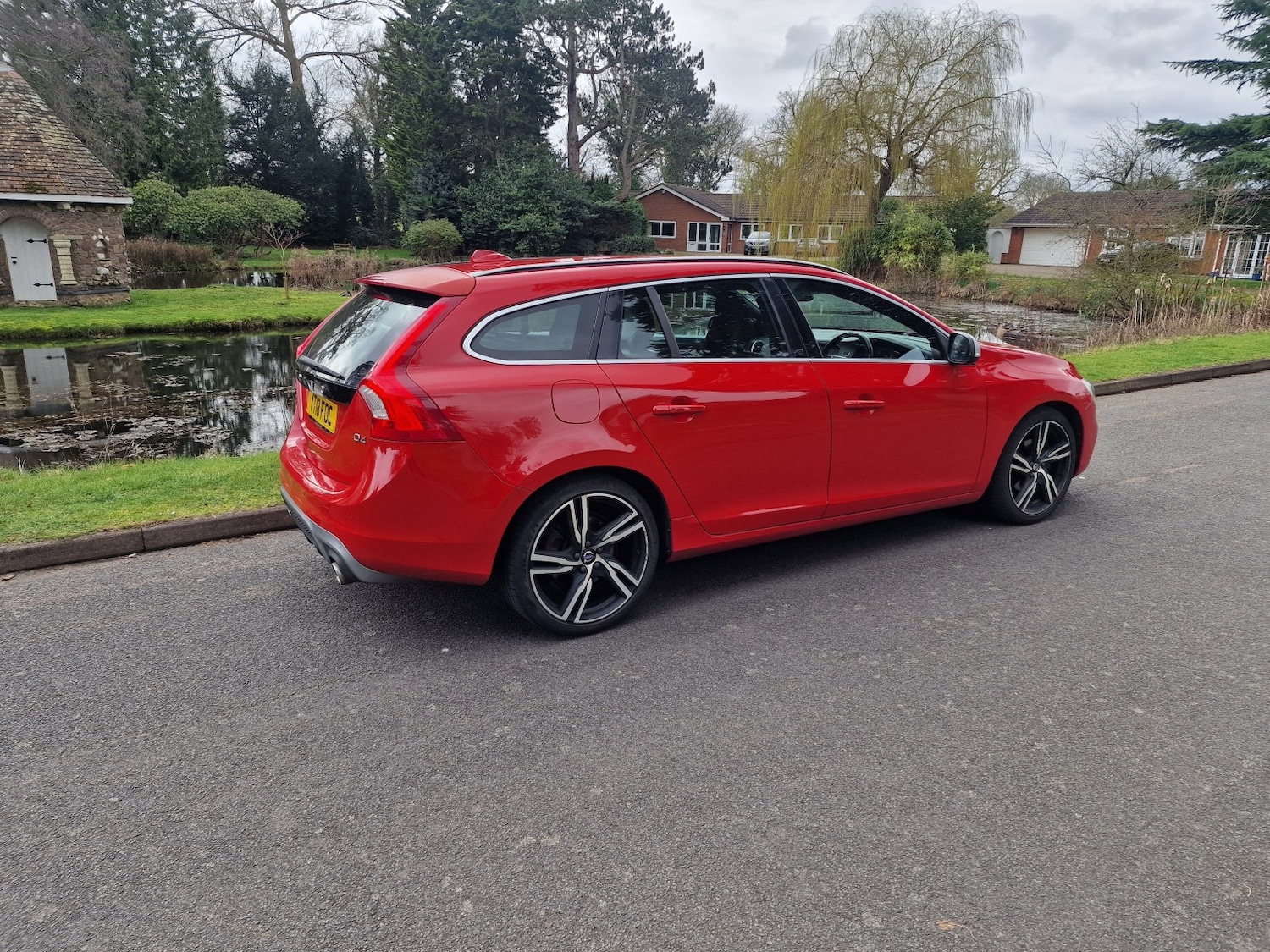 Used Volvo V60 2018 for sale - 77742887: Photo 14