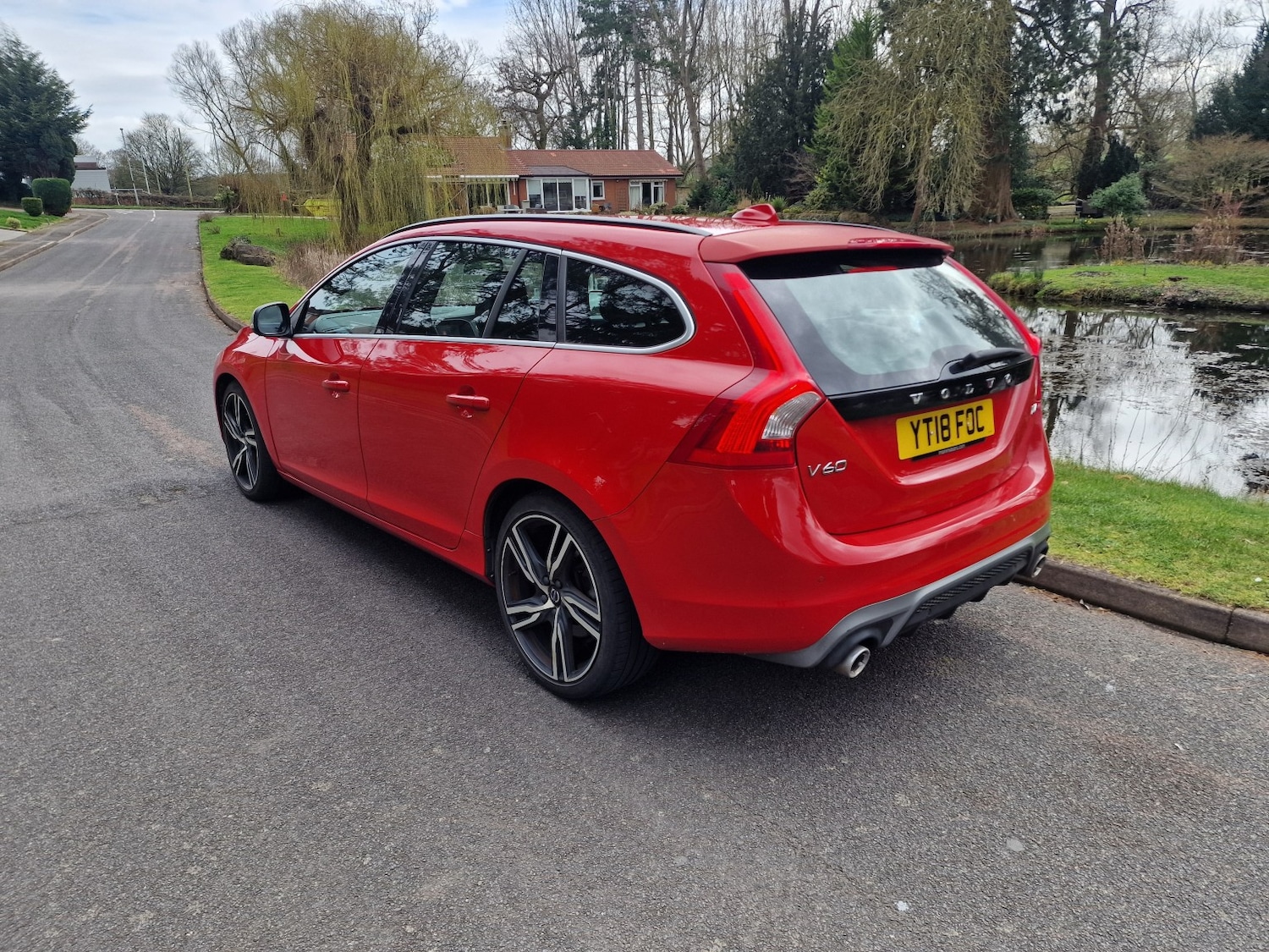 Used Volvo V60 2018 for sale - 77742887: Photo 24
