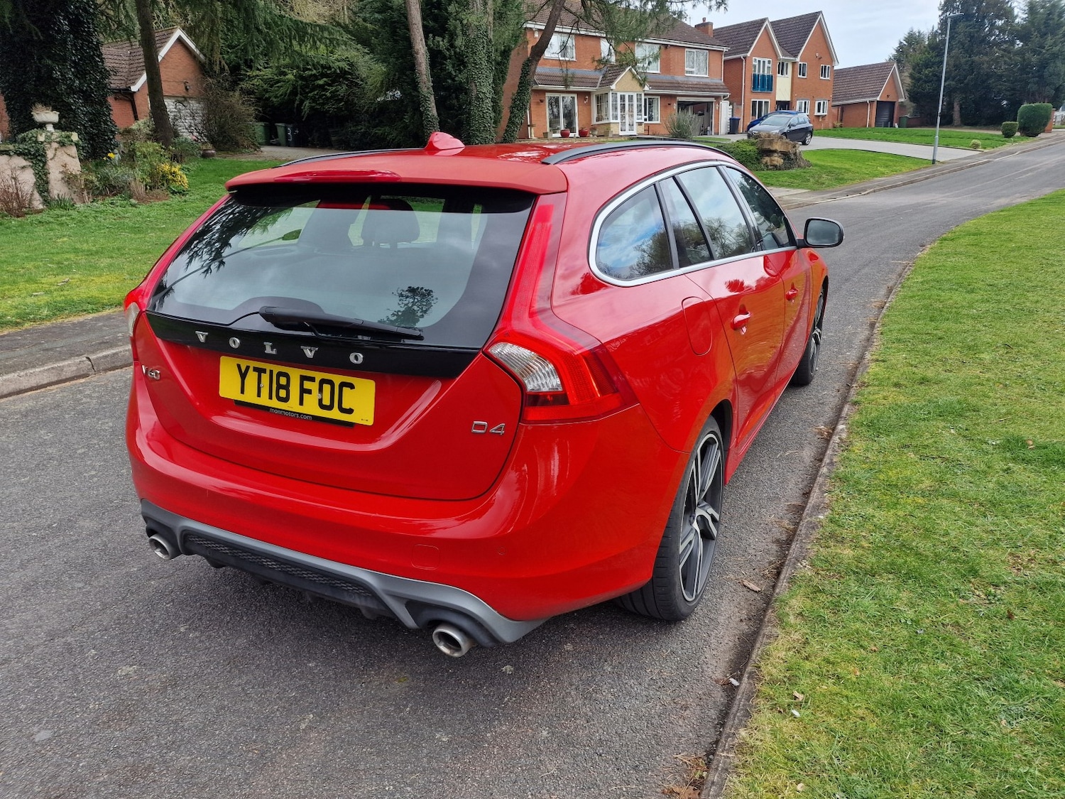 Used Volvo V60 2018 for sale - 77742887: Photo 5