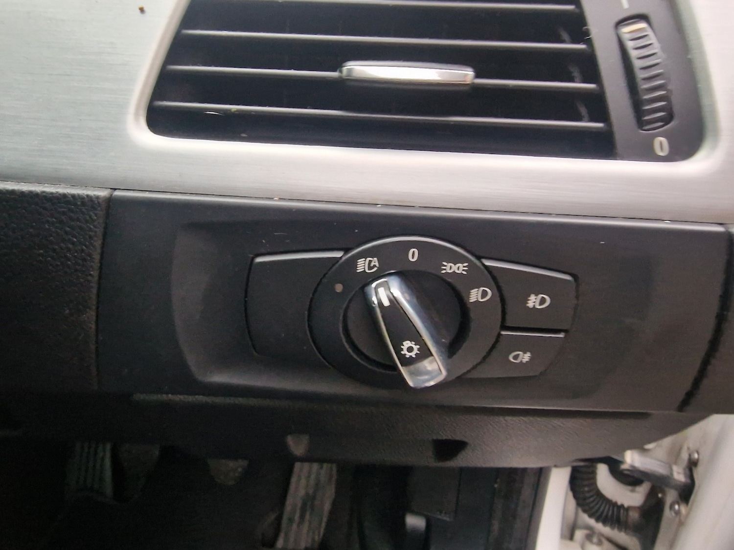 Used BMW 3 Series 2012 for sale - 77077130: Photo 29