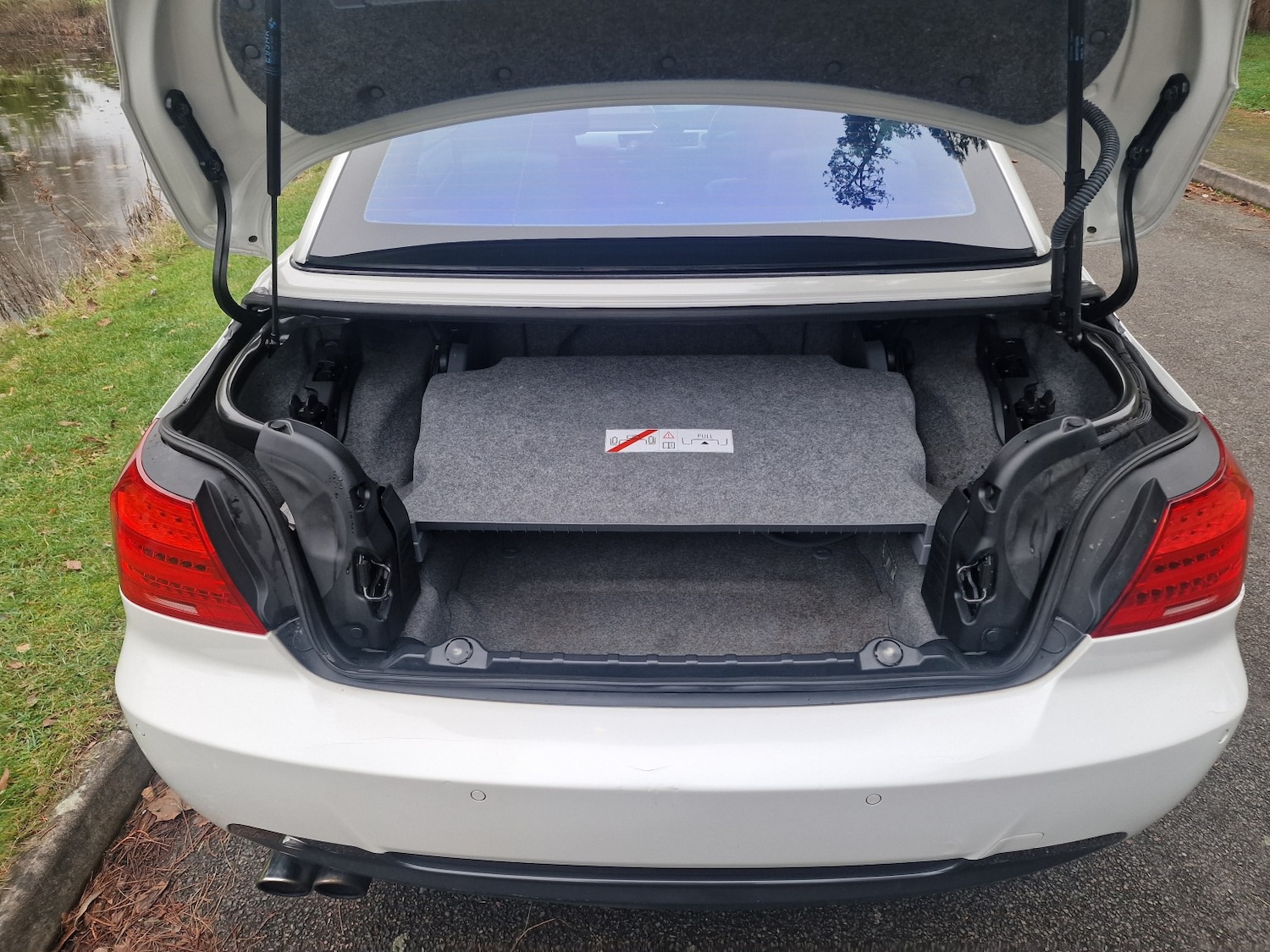 Used BMW 3 Series 2012 for sale - 77077130: Photo 9