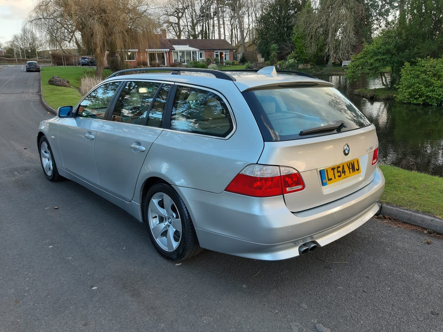 Vehicle 29