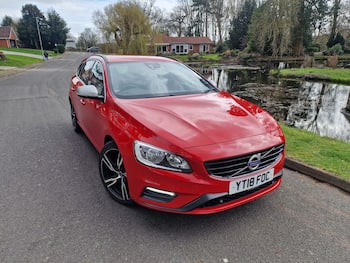 Used Volvo V60 2018 for sale - 79836844: Photo