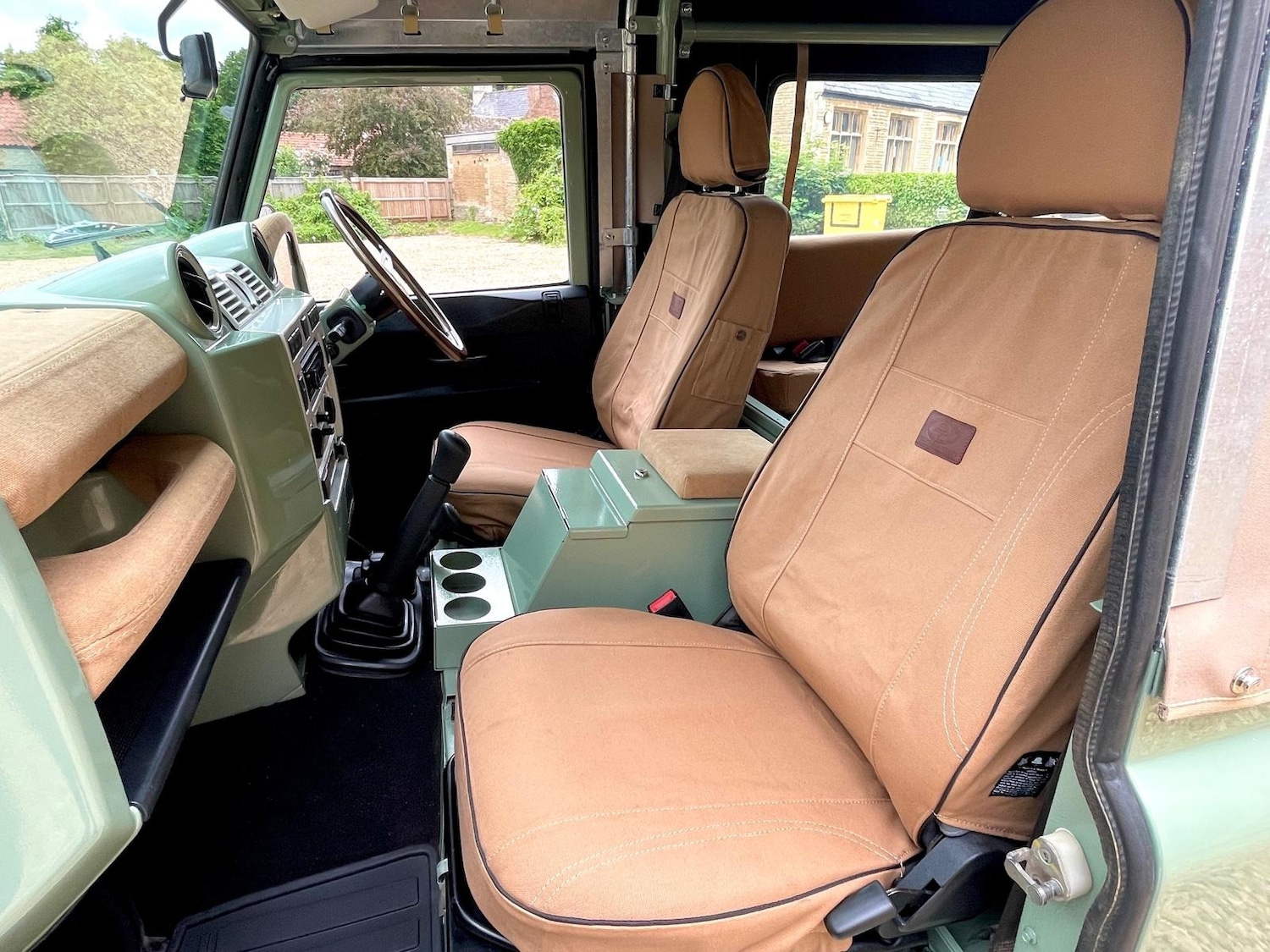 Used Land Rover Defender 2013 for sale - 77085458: Photo 21