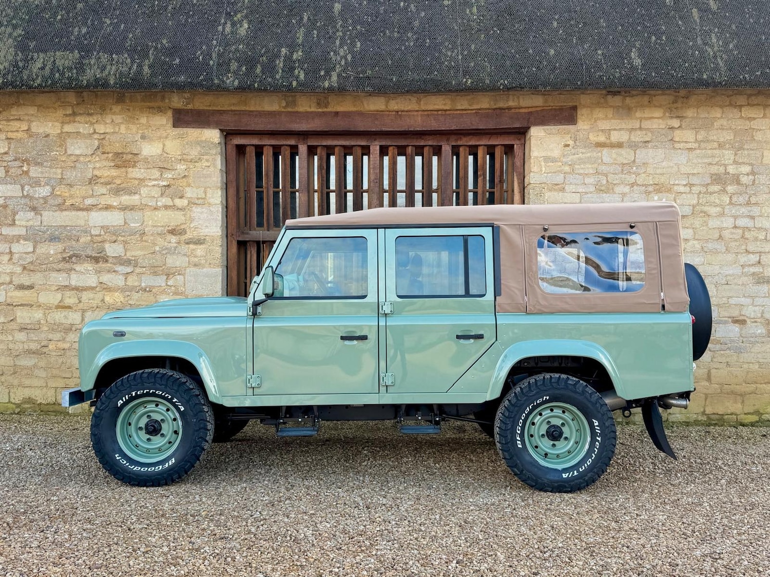 Used Land Rover Defender 2013 for sale - 77085458: Photo 3