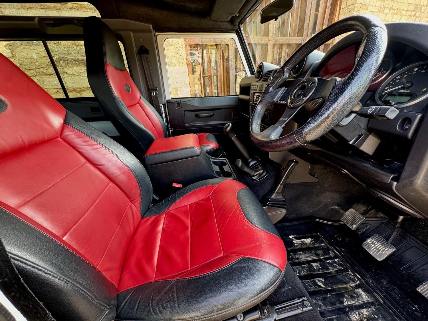 Used Land Rover Defender 2014 for sale - 76234486: Photo 10