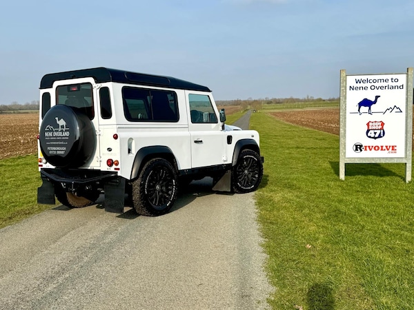 Used Land Rover Defender 2014 for sale - 76234486: Photo 16