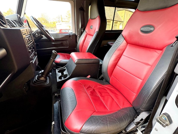Used Land Rover Defender 2014 for sale - 76234486: Photo 9